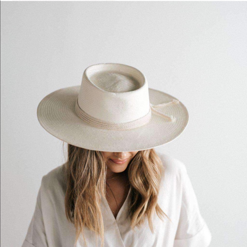 Perfect Gigi and Pip Bre Straw Hat in Ivory S/M